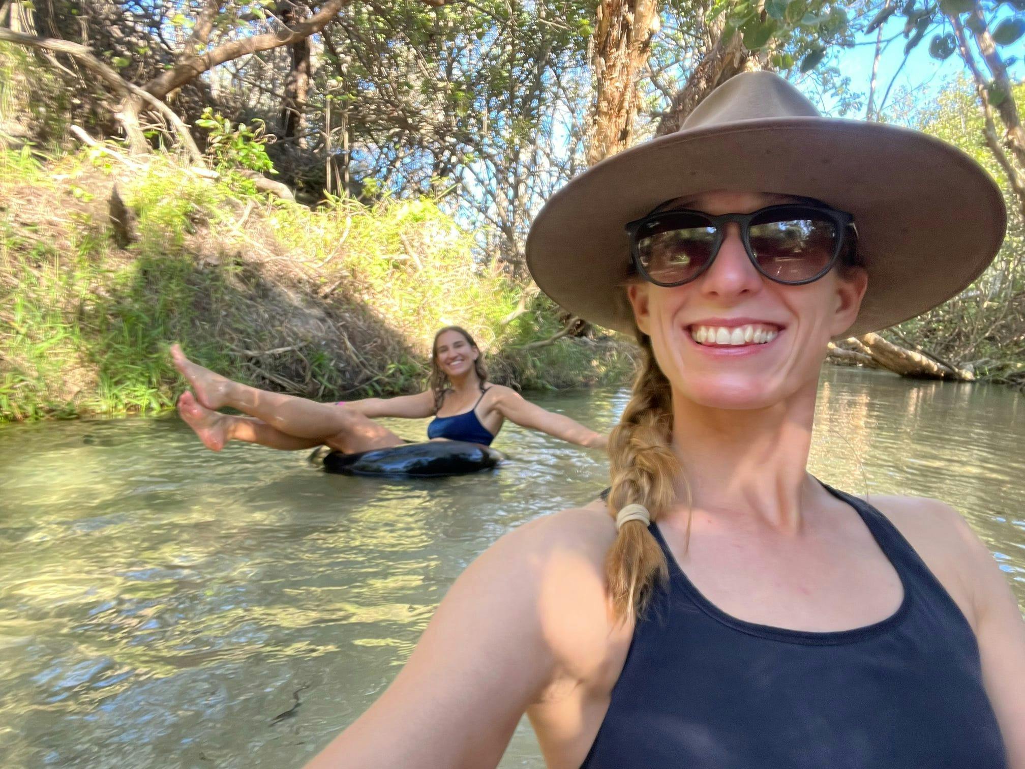 3 Day PINK 4WD Tag Along Guided Tour / K'gari - Fraser Island