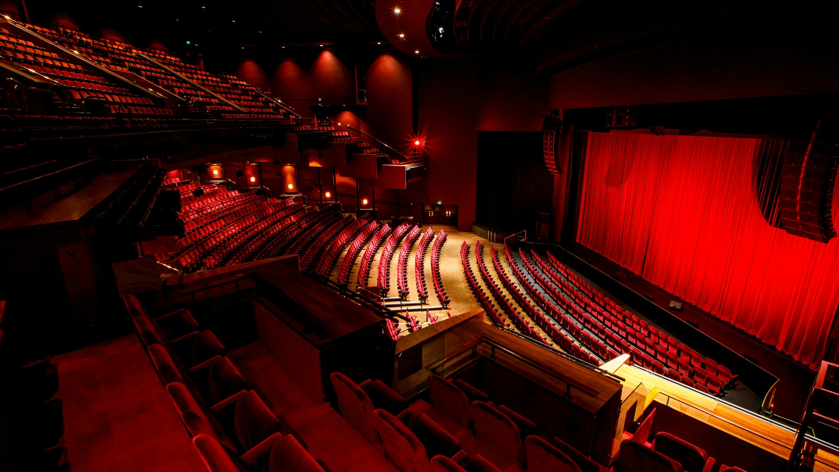 Crown Theatre Attraction Tourism Western Australia