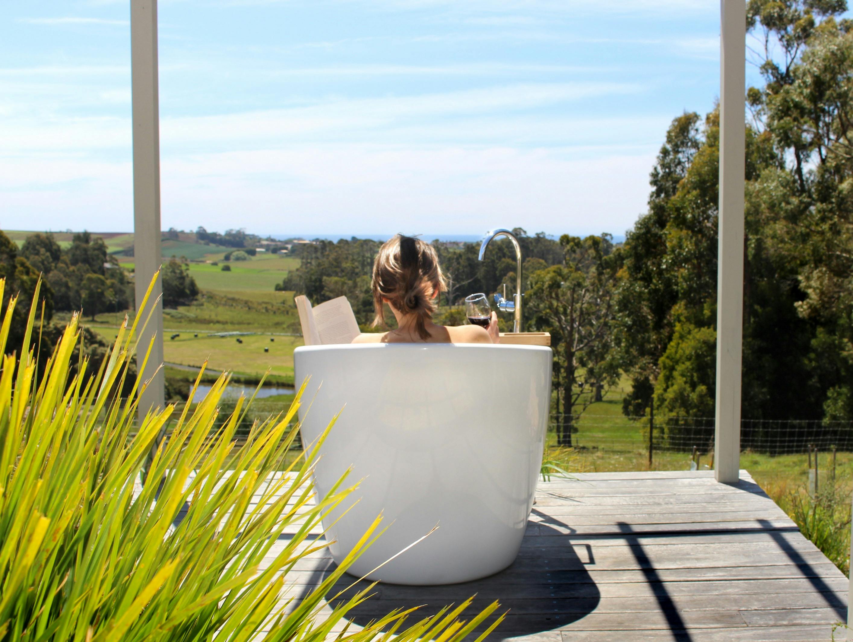 Outdoor bathtub at Arc Pavilion