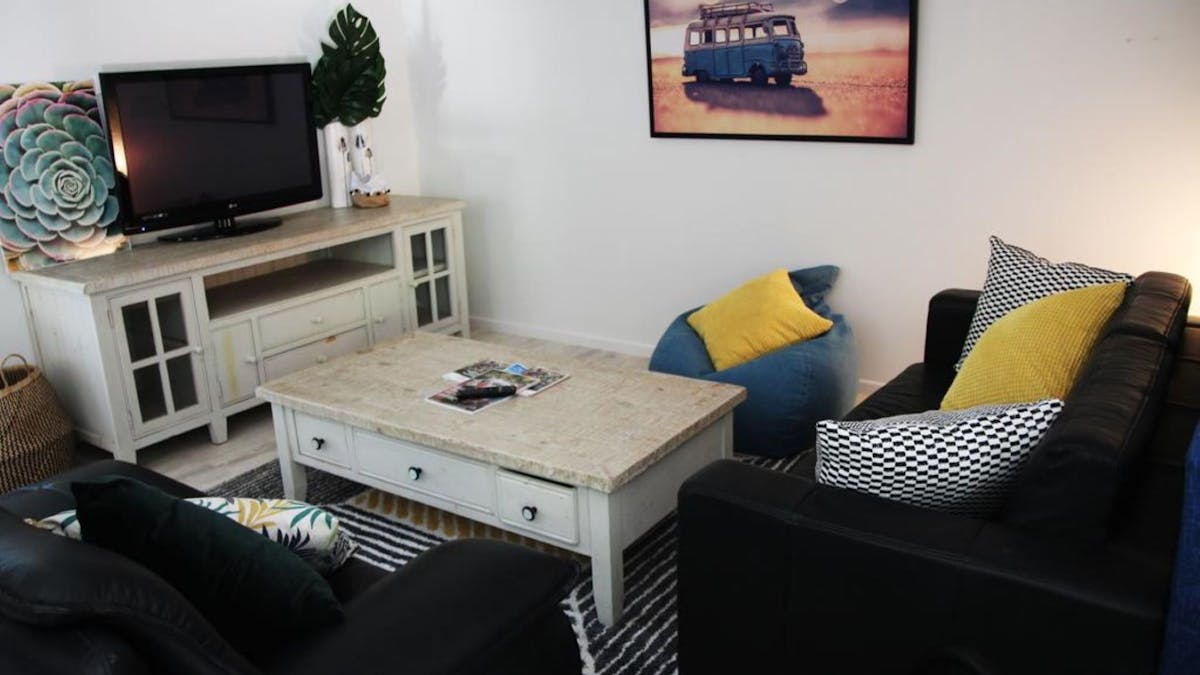 Lounge room