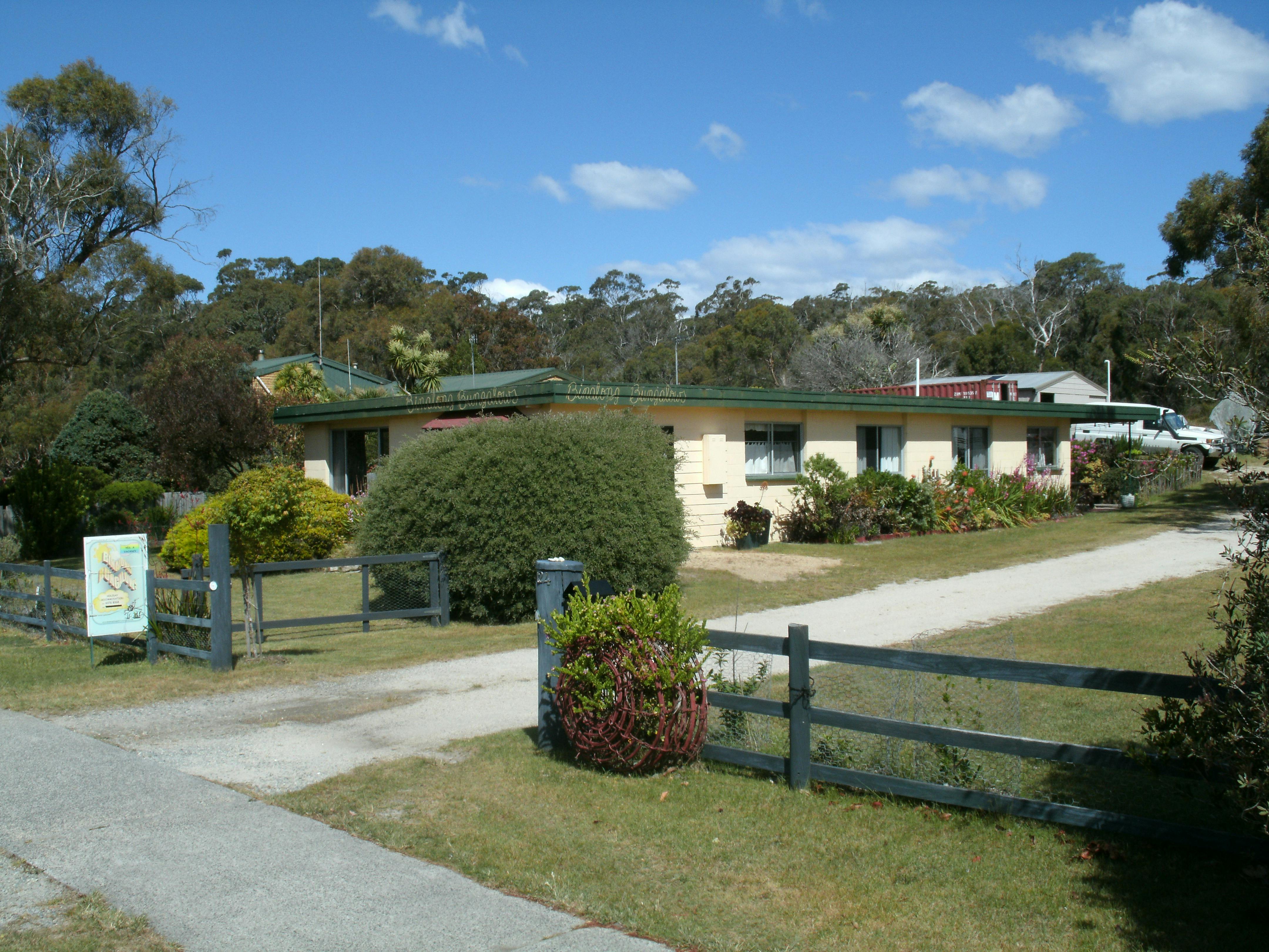 Welcome to Binalong Bungalows