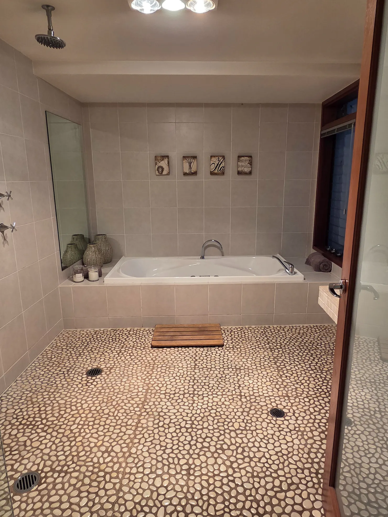 bathroom bamboo taman sari