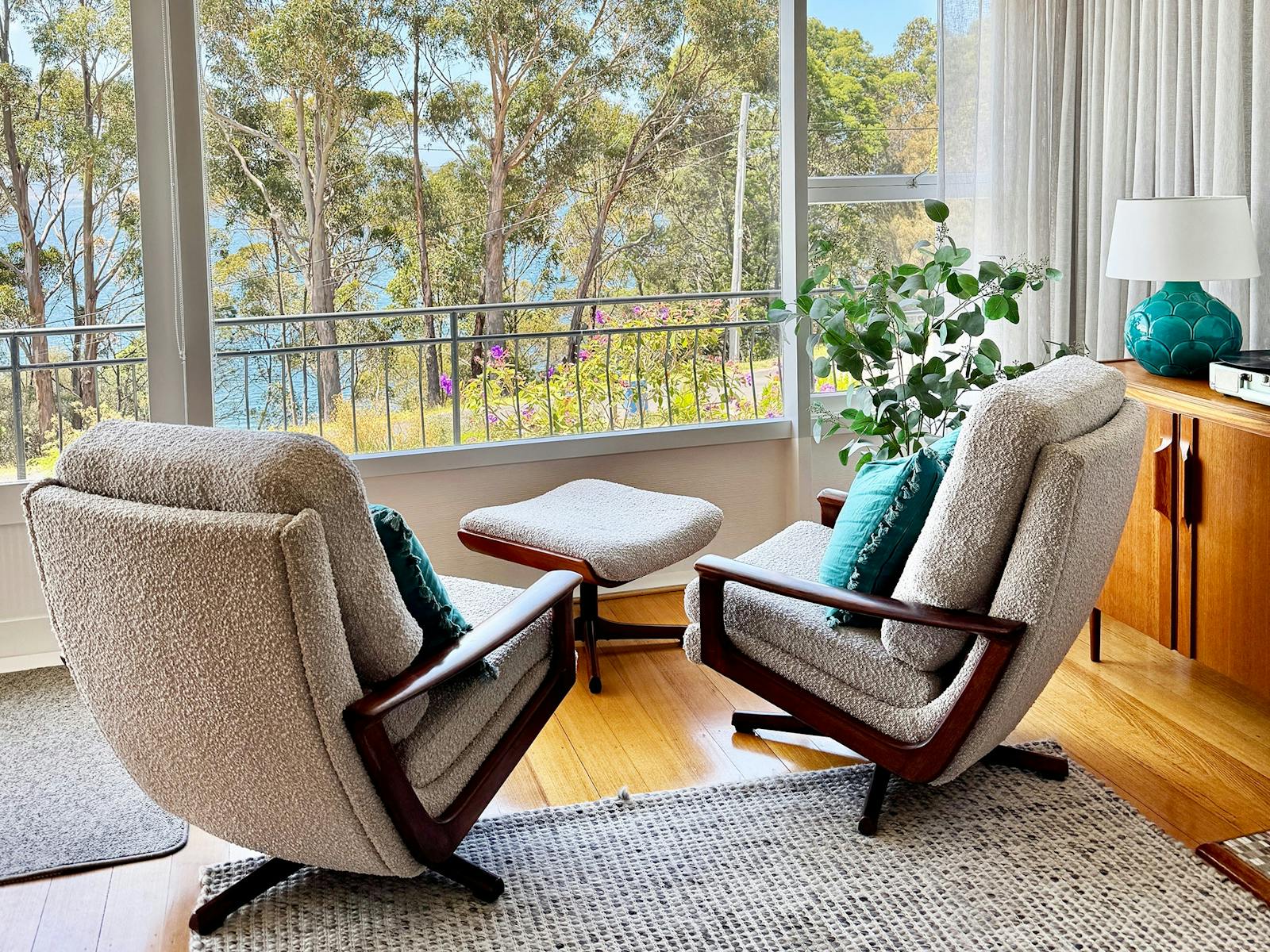 Midcentury modern accommodation in St Helens
