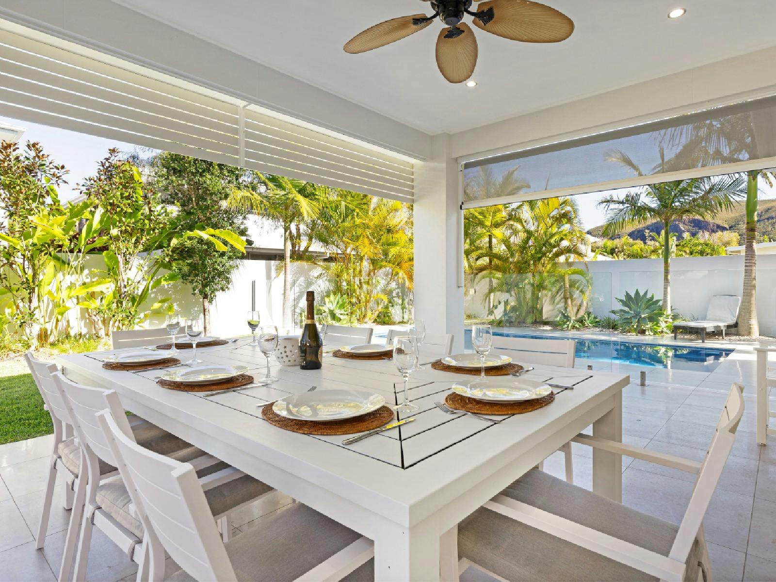 Outdoor dining with BBQ