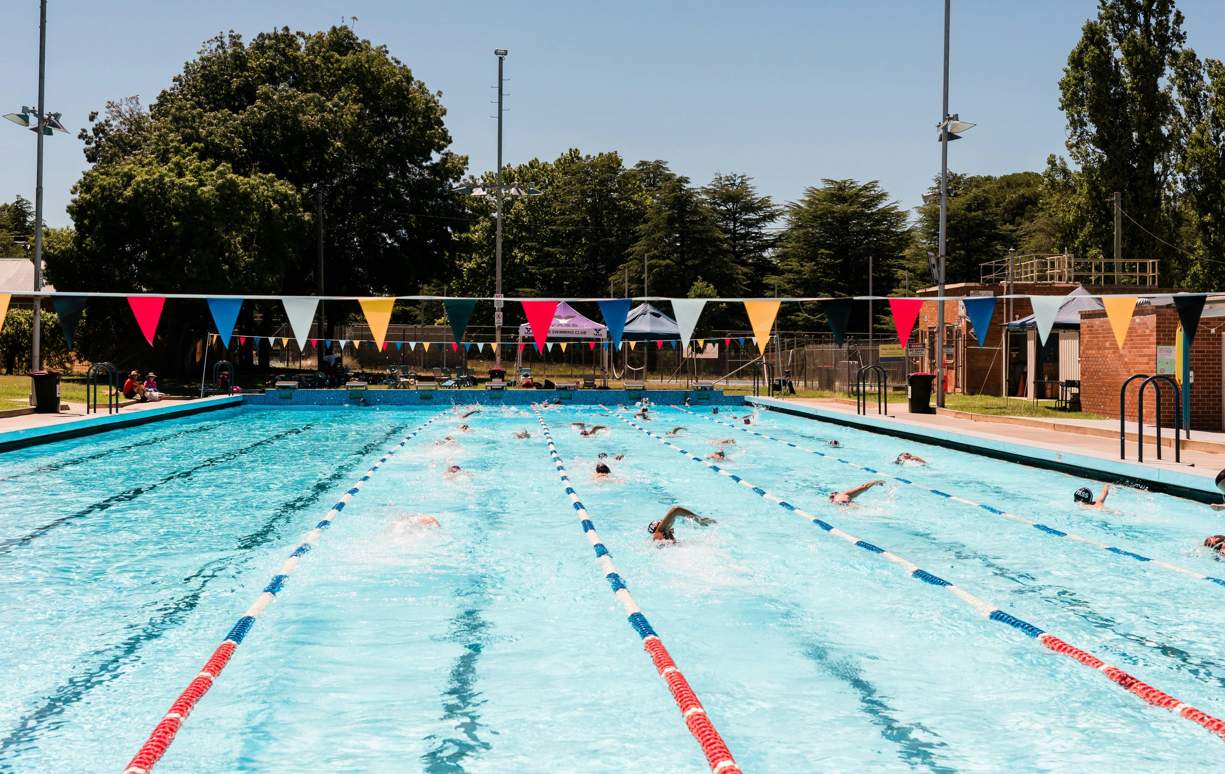 Yass Olympic Swimming Pool