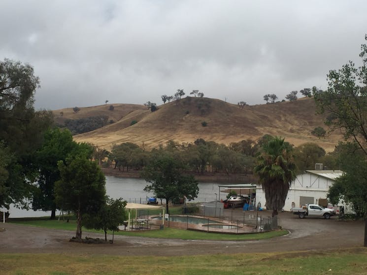 Lake Burrinjuck Leisure Resort