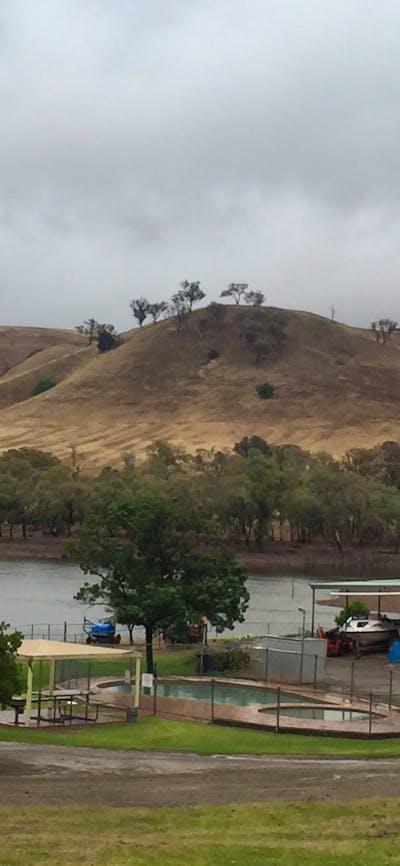 Lake Burrinjuck Leisure Resort