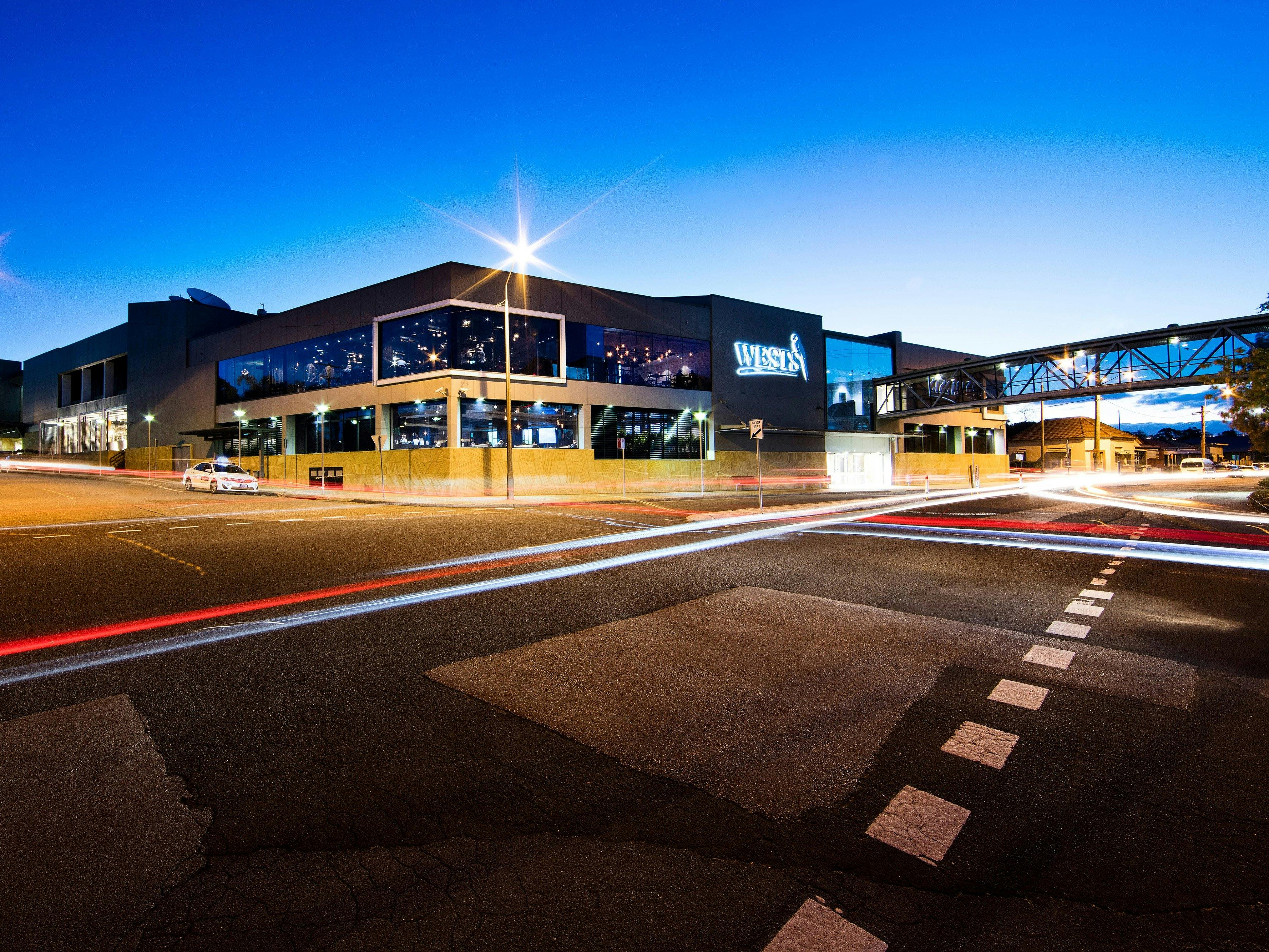 External Image of Club