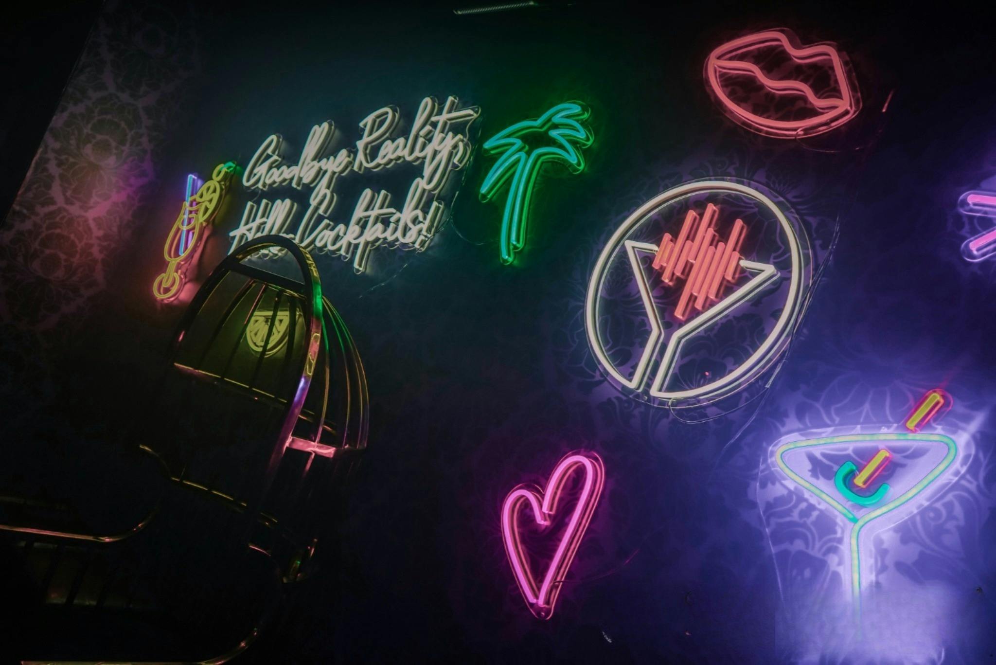 Cocktails Nightclub