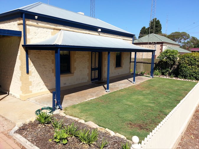 Phoenix Cottage
