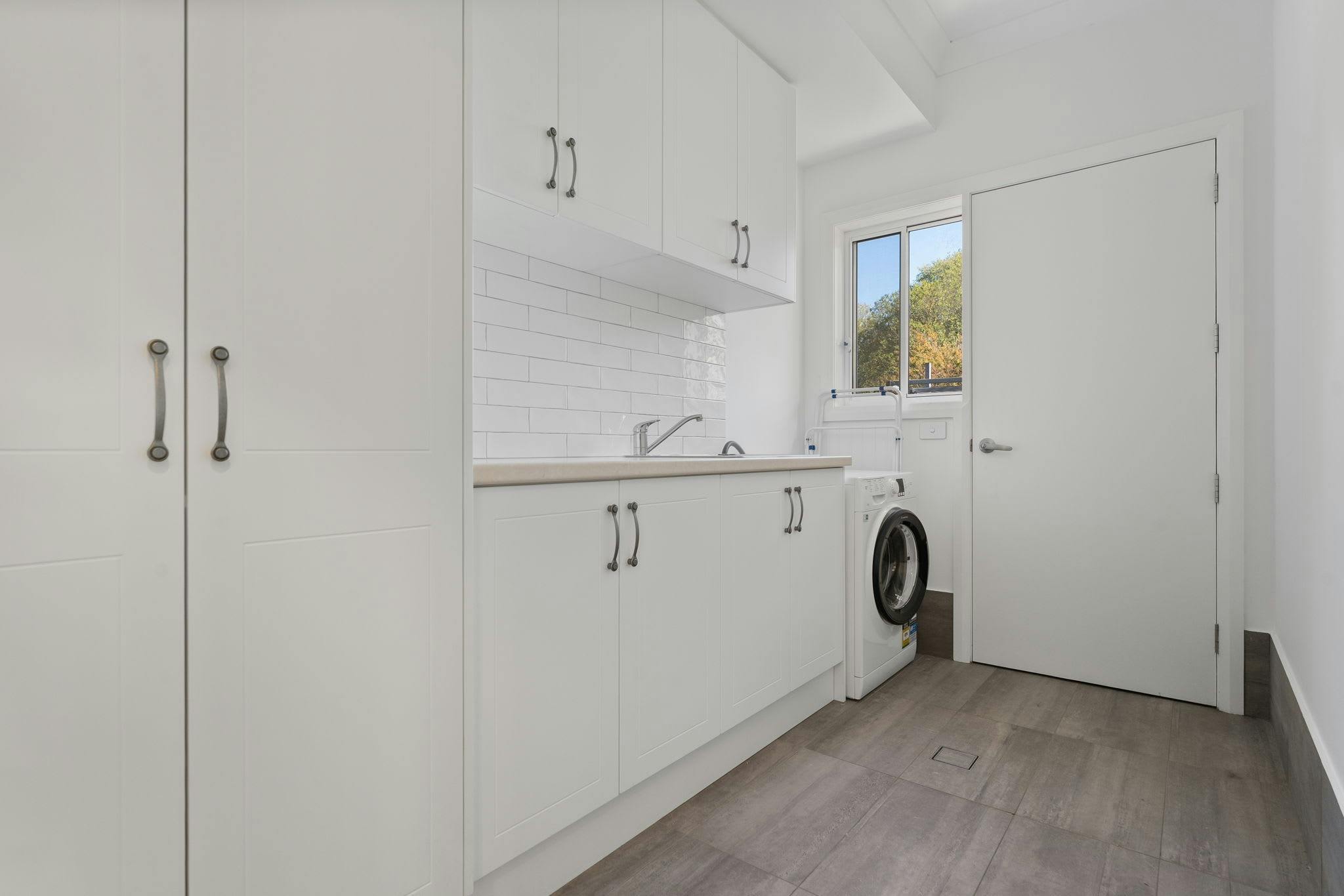 Laundry with washing machine & dryer