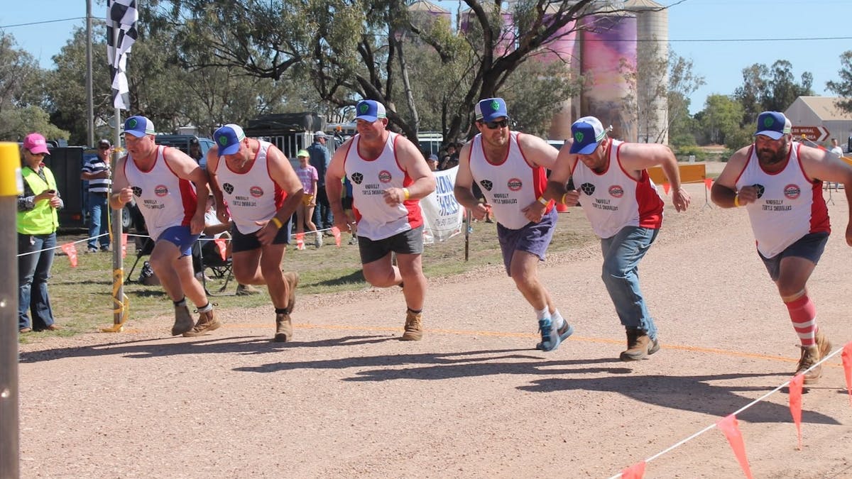 Local team, Nindigully Turtle Smugglers proved they had speed and strength. Setting some fast times
