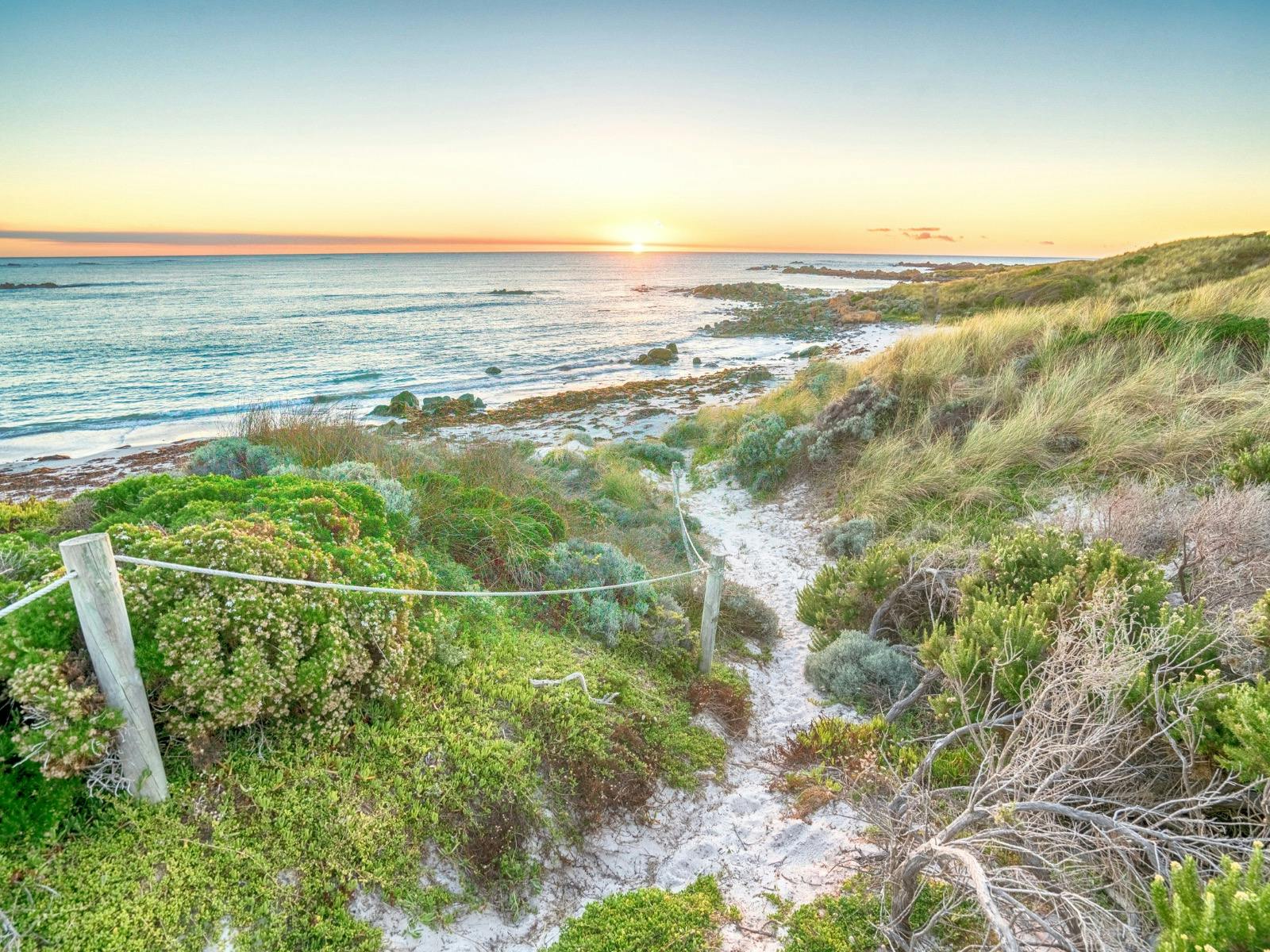 Porky Beach, King Island