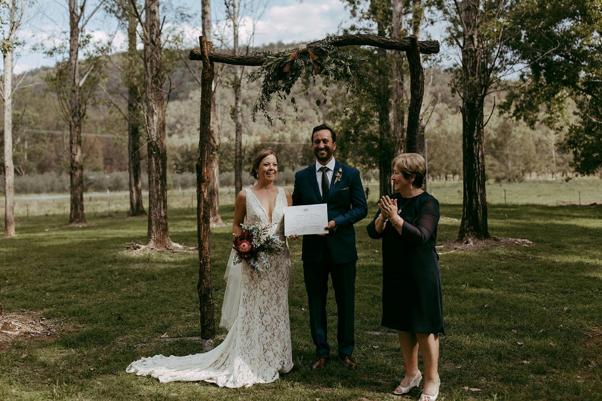 Hunter Valley Wedding Celebrant - Kathy Pynsent