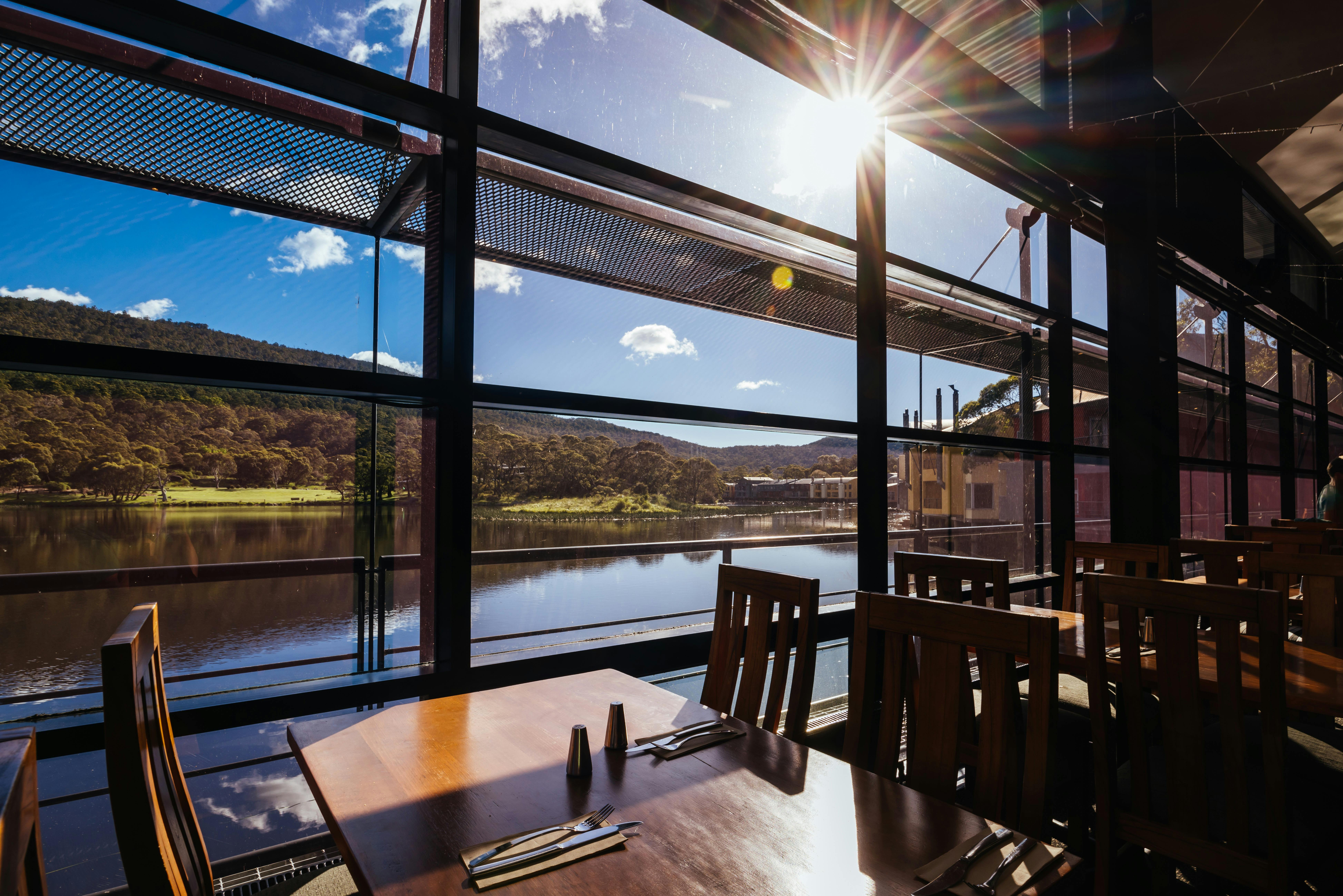 Cuisine on Lake Crackenback