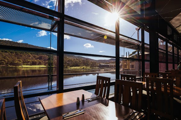 Cuisine on Lake Crackenback