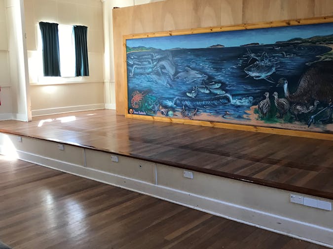 Stenhouse Bay Hall