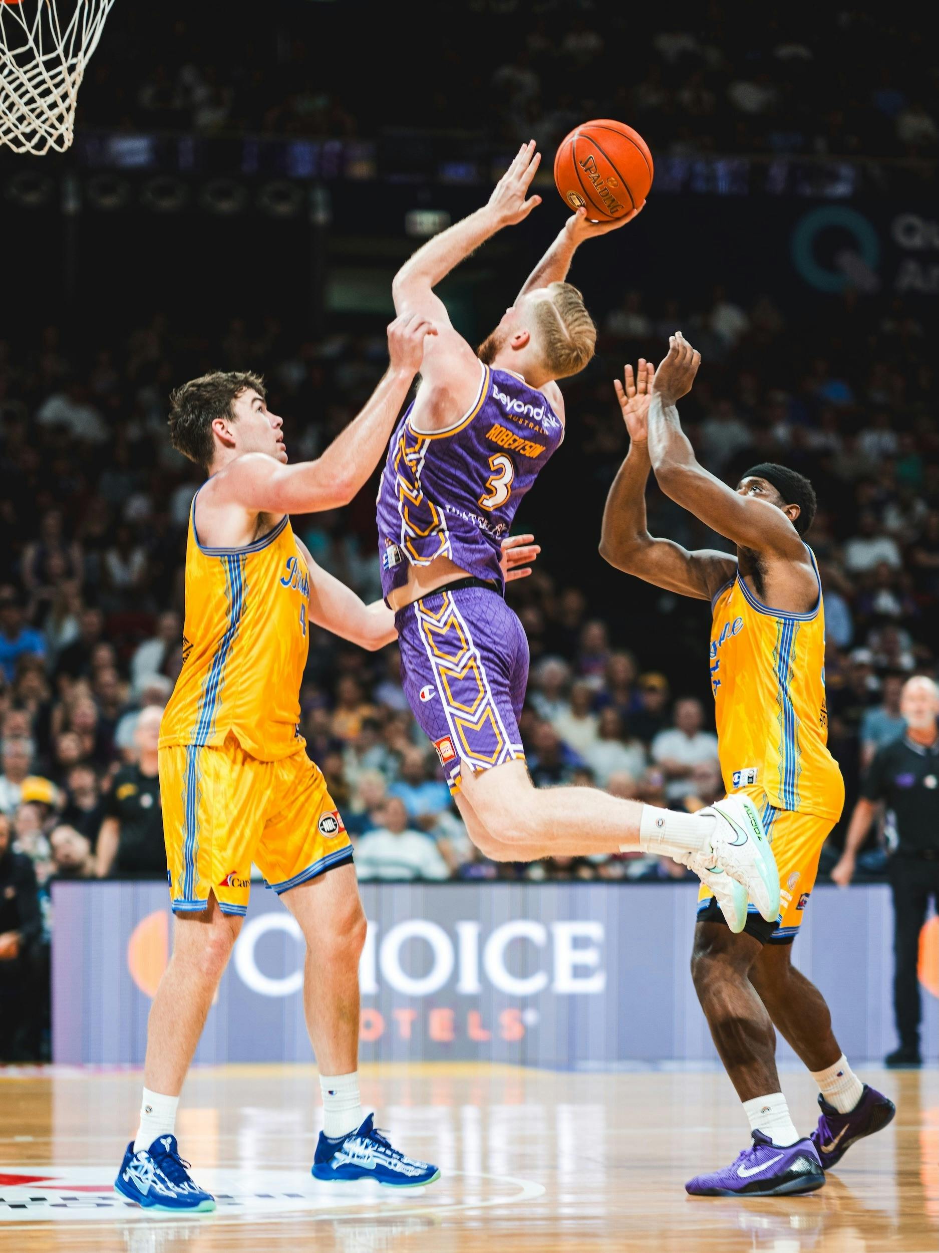 Tyler Robertson in Kings Game Against Bullet