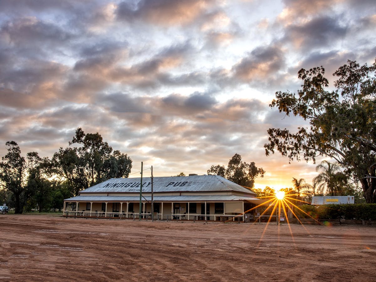 Nindigully Pub