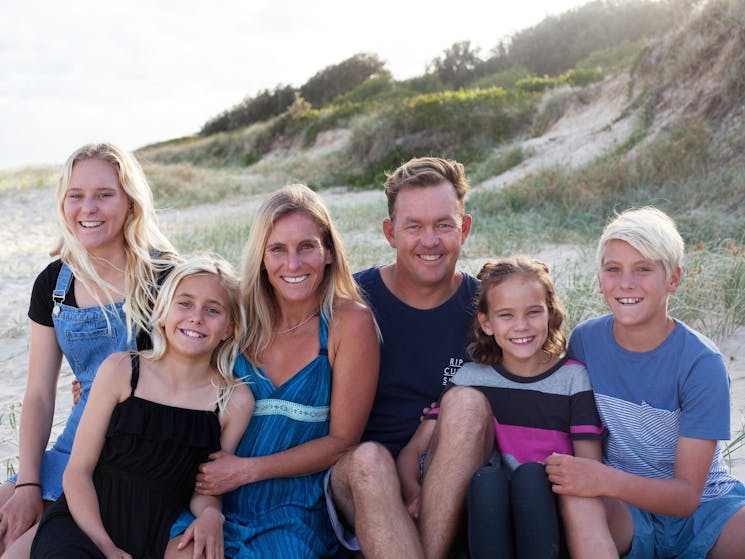 A surfing family with four children who all love surfing