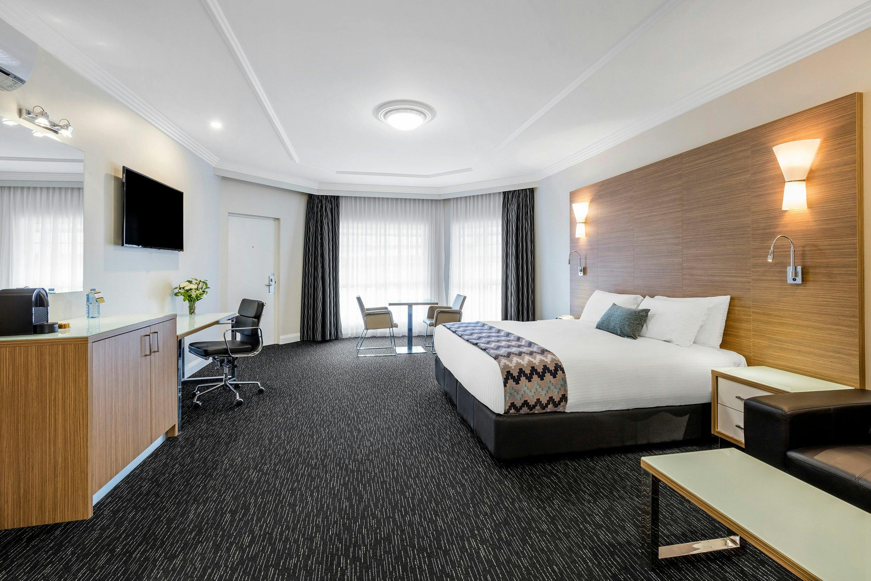 尊享特大床水療間