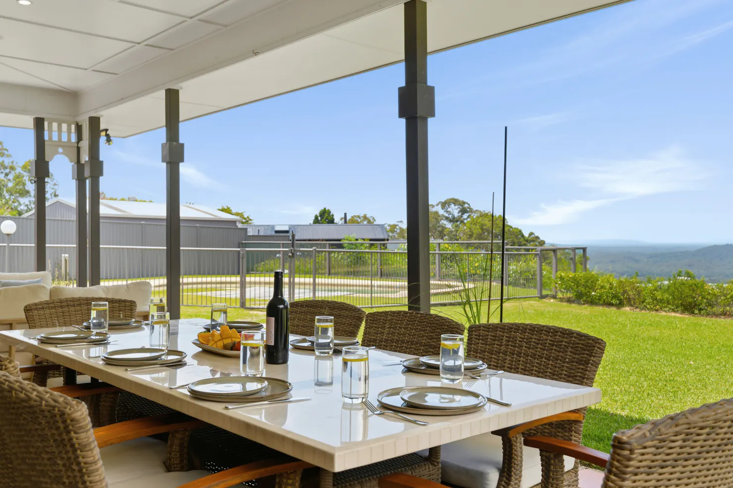 Coastview Manor entertaining area