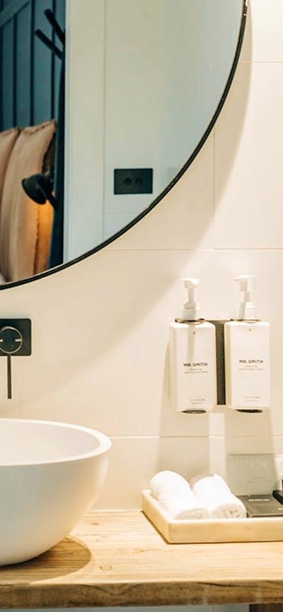 The Black Barns Bathroom