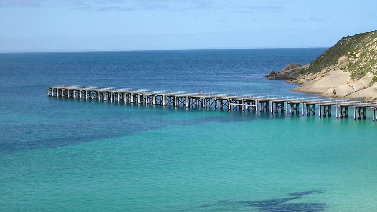 Dhilba Guuranda-Innes National Park - Stenhouse Bay Lookout Guided Walk
