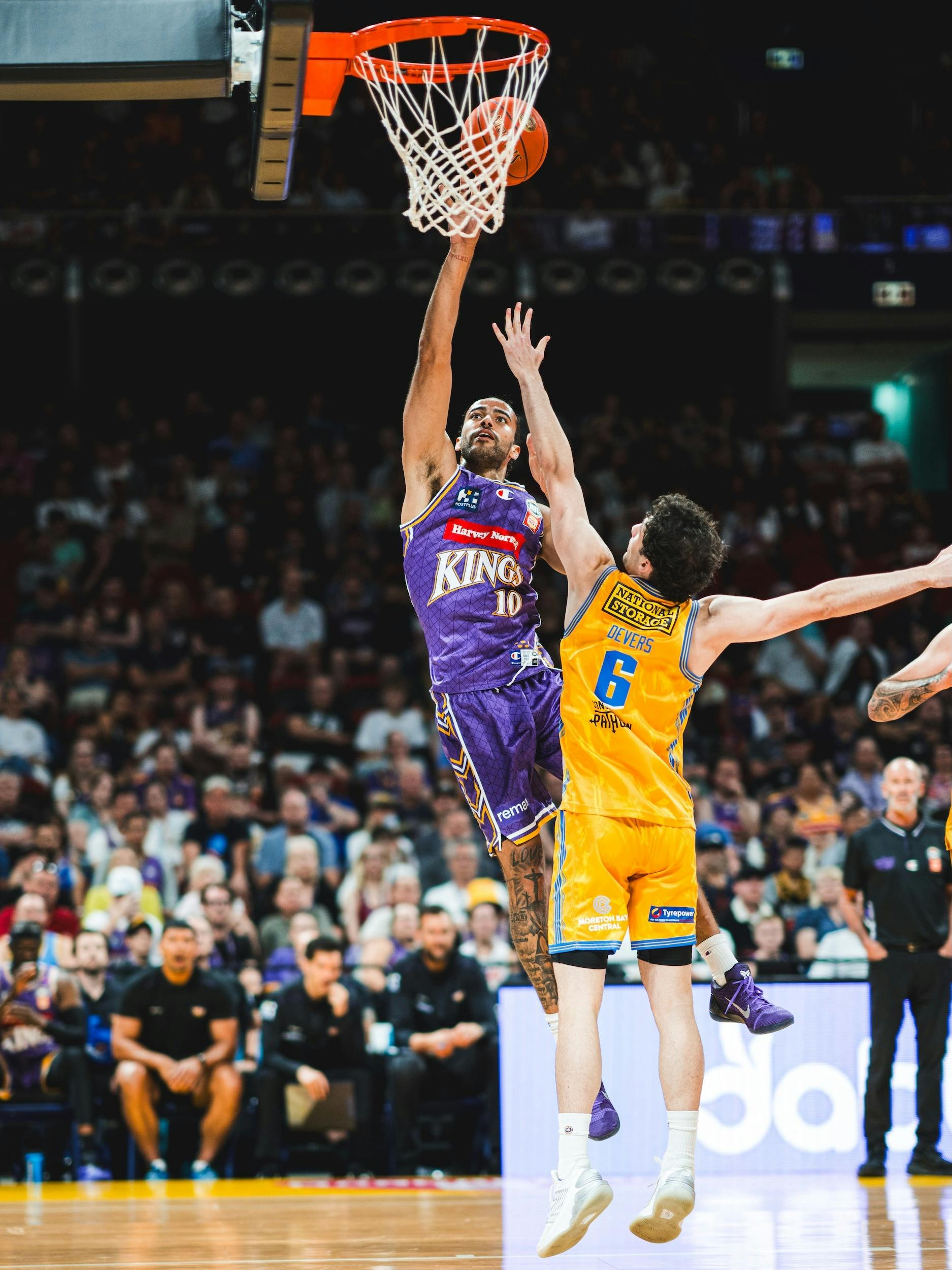 Xavier Cooks in Kings Game Against Bullet