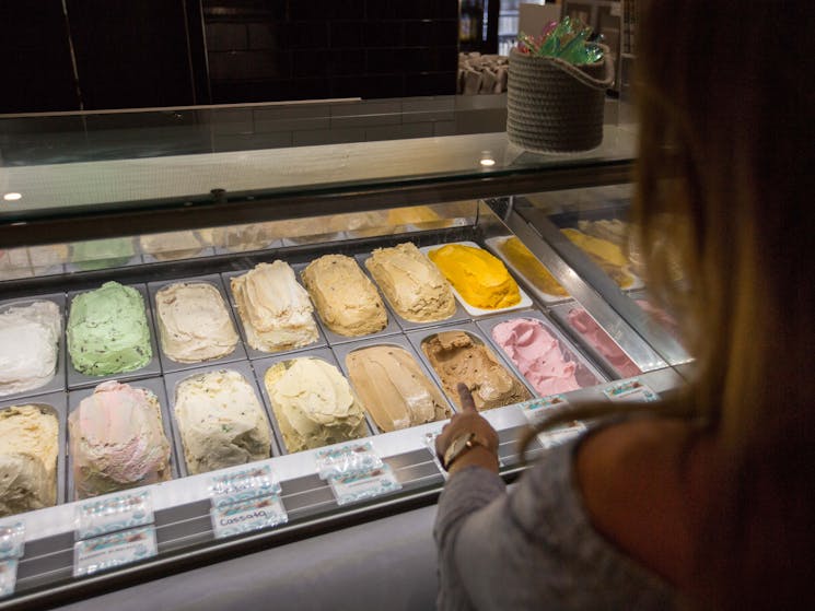 18 Authentic Italian Gelato and Sorbet Flavours for you to choose fromavailable