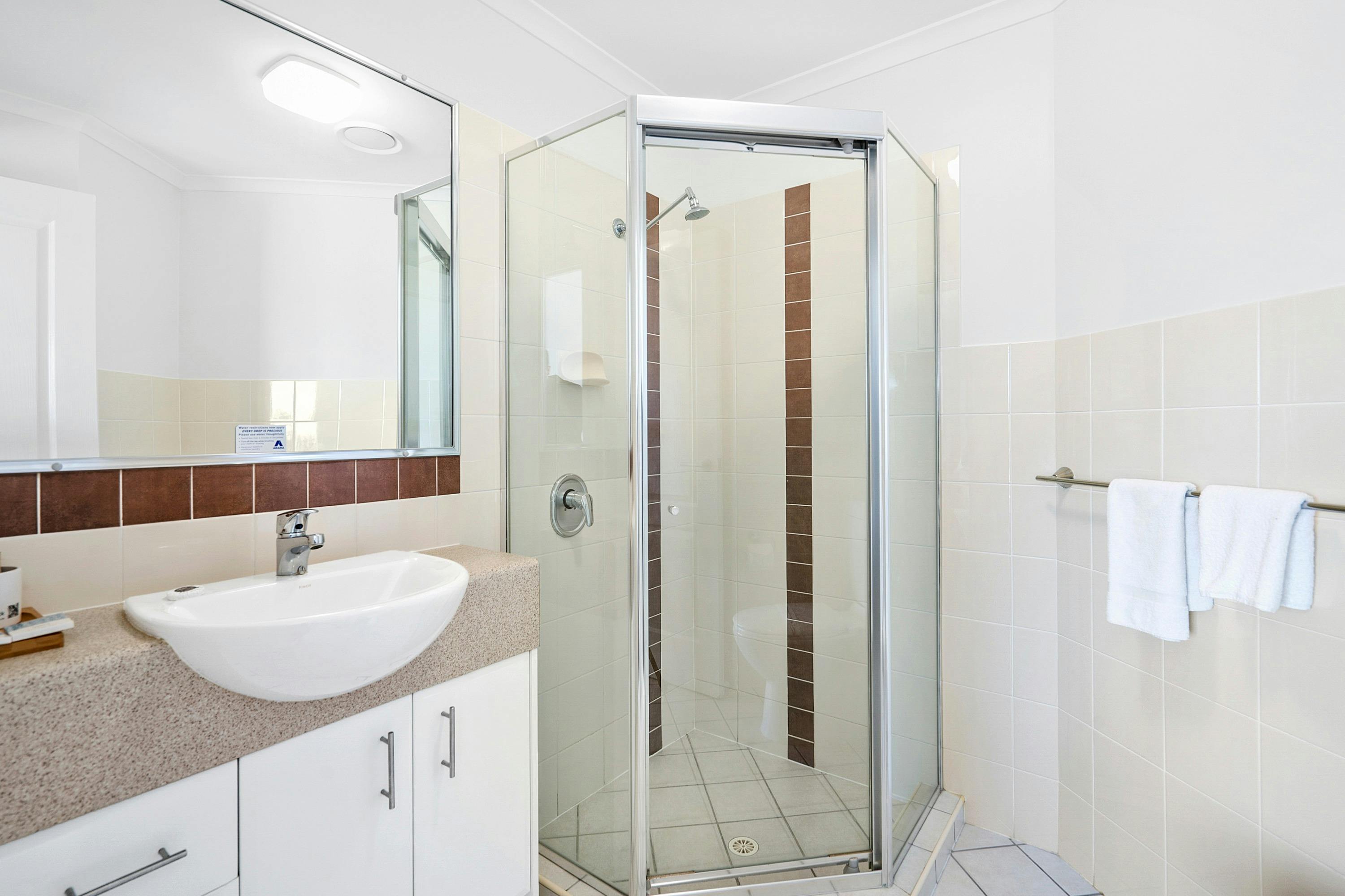 Example of an ensuite provided in Studio's and off the master bedroom in the Apartments