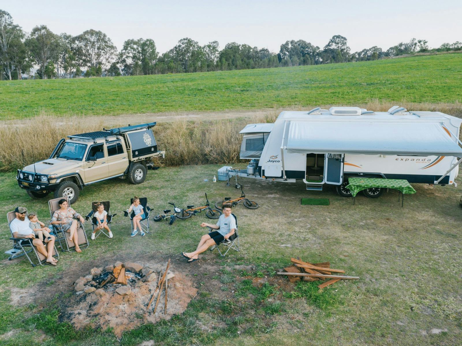 Campfire session with the Pembers