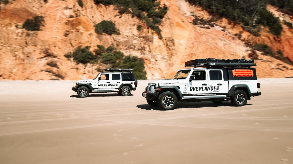 Beach cruising in our Jeep 4WD Campers Beach cruising in our Jeep 4WD Campers