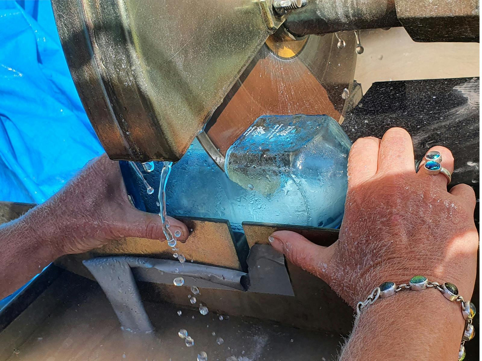 Cindy Poole Glass Artist - Gallery Experiences