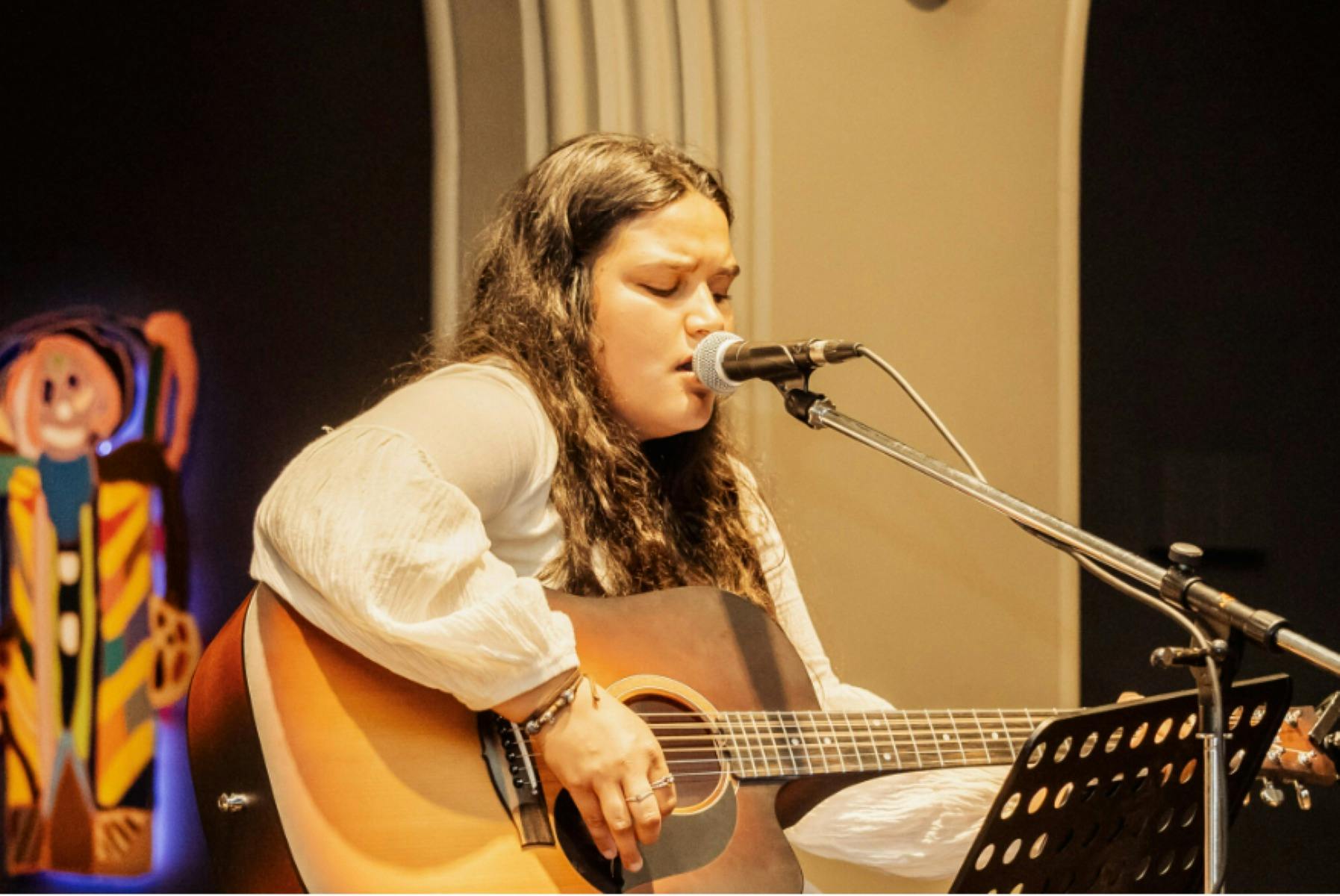 Summer Holliday Acoustic Sesh with Maitland Grossman