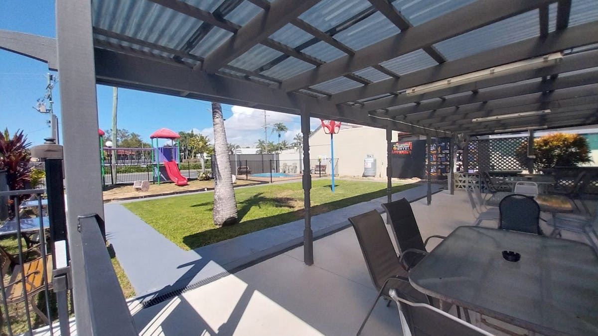 BBQ terrace, playground & pool