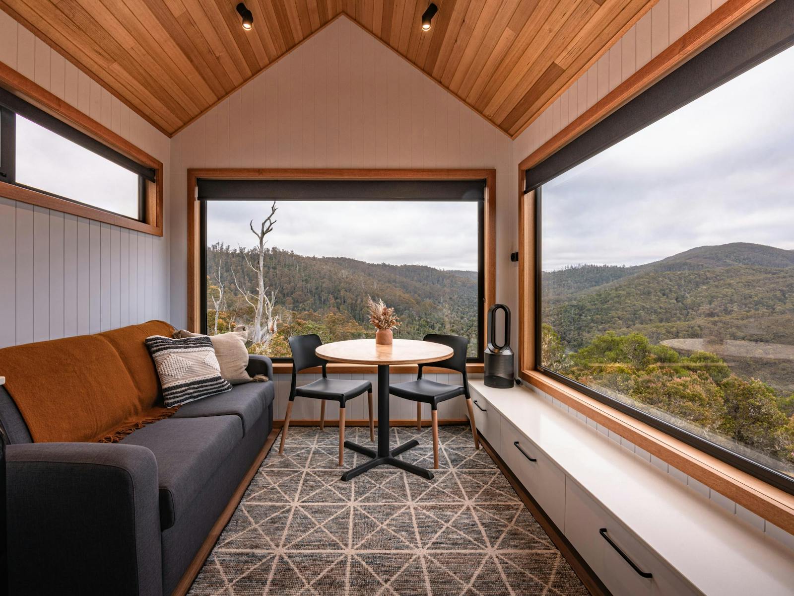 Tiny Escapes Cradle Valley - Tiny Home for Rent in Moina, TAS - photo 3