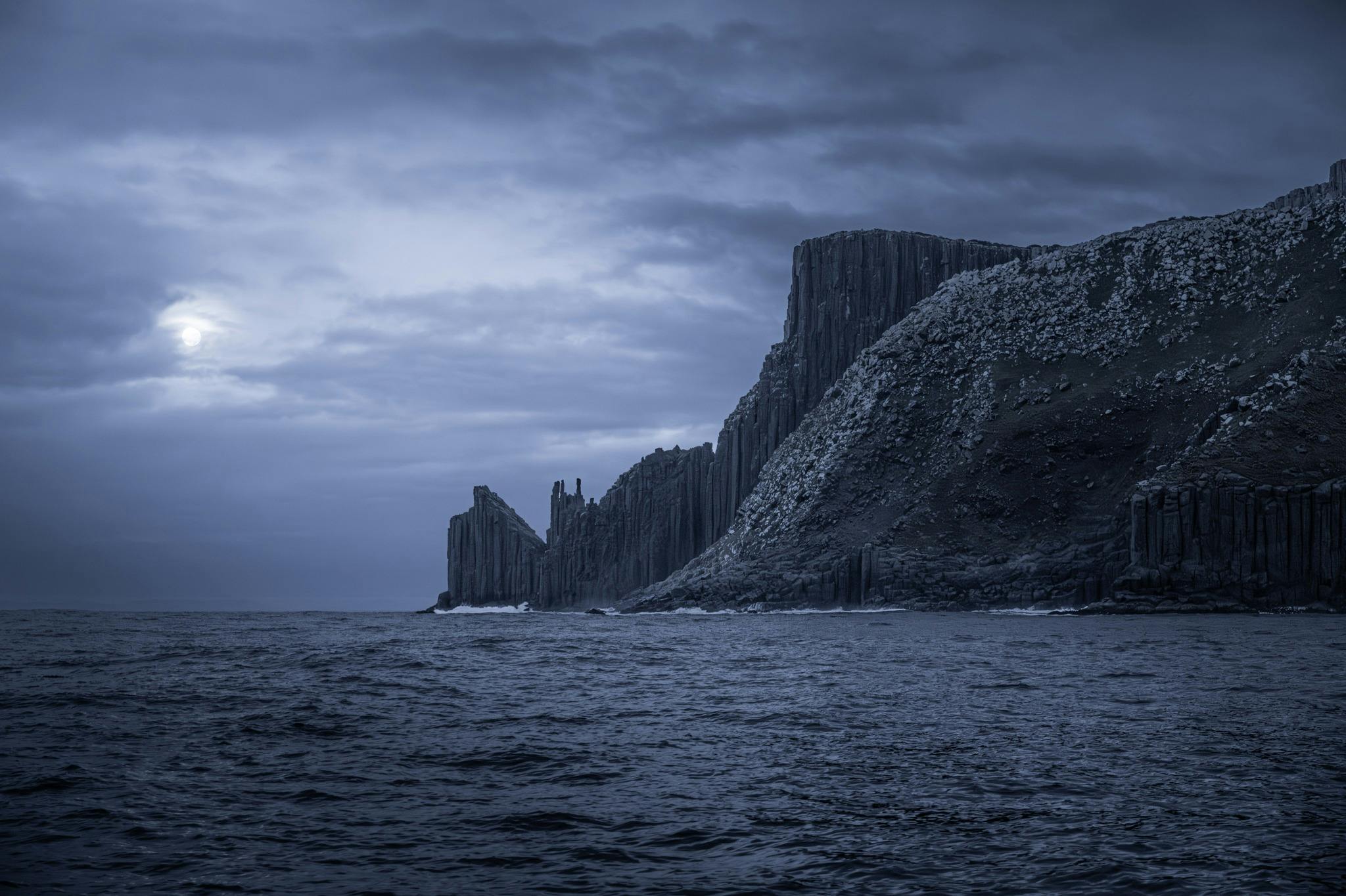 Tasman Island Sunrise Cruise