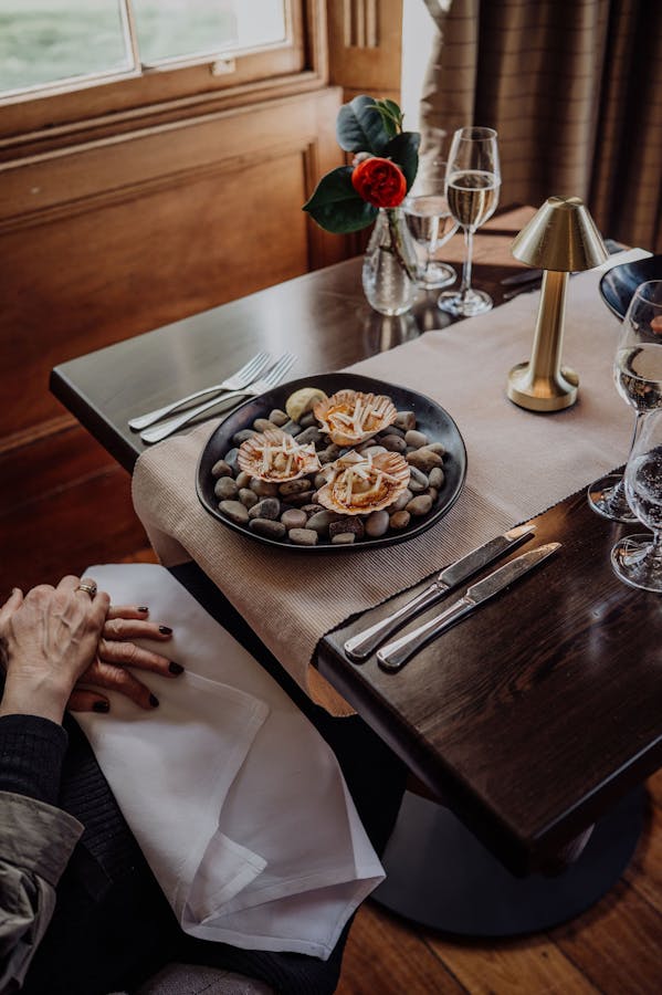 Fresh Tasmanian Shell Roasted Scallops