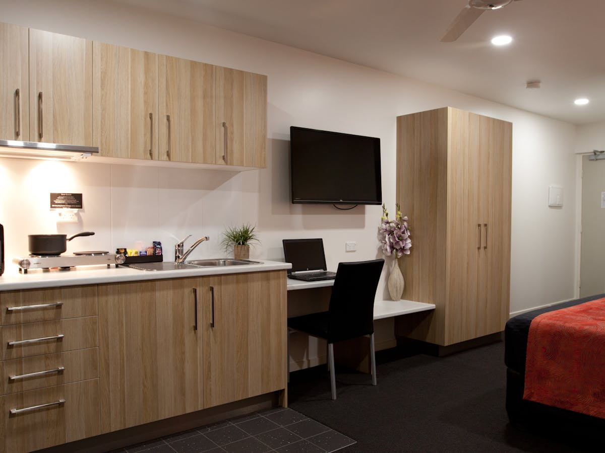 Queen Studio Kitchenette room