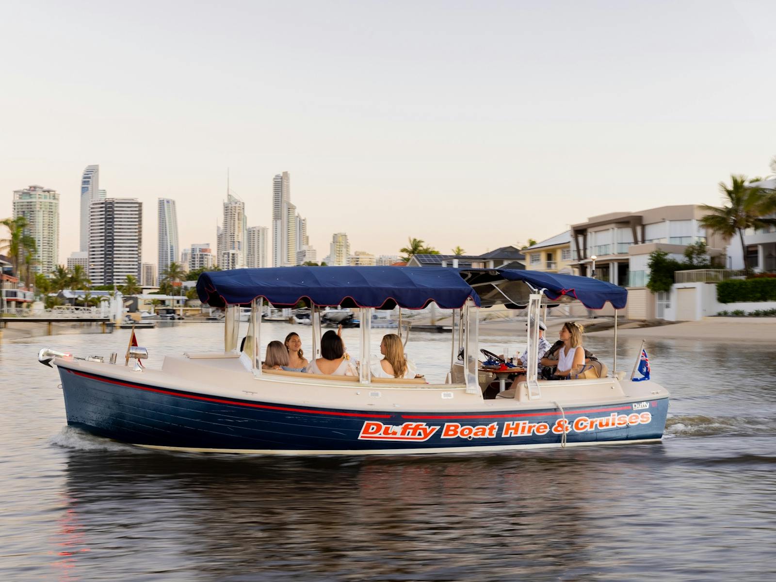 Duffy Down Under Premium Luxury Boat Duffy Down Under Premium Luxury Boat