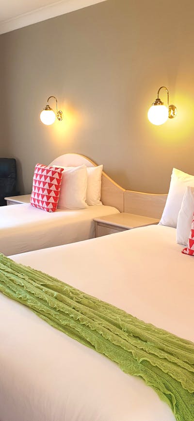 Golden Age - Deluxe Twin QS