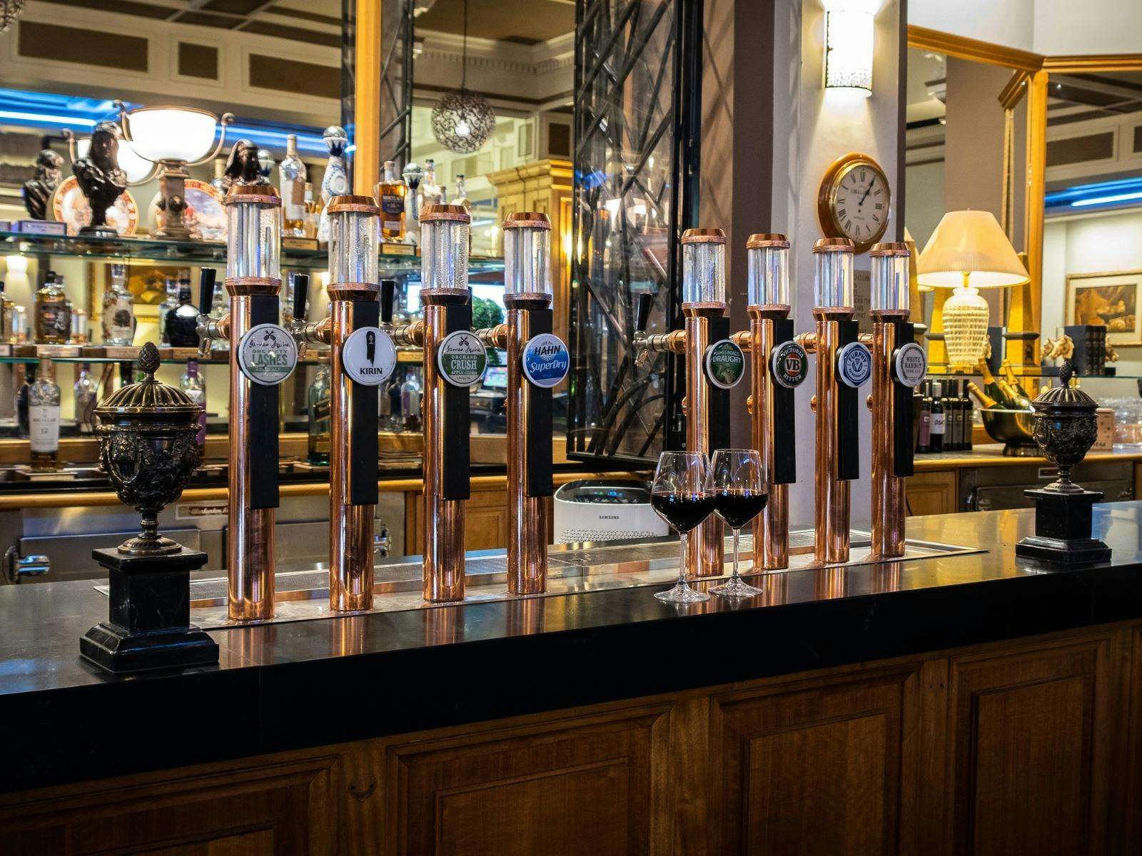 Reagh Bar - Beer on Tap