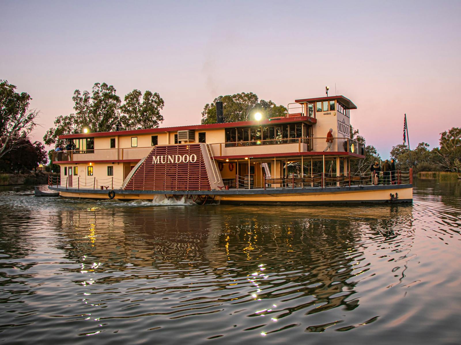 Paddle Boat Mundoo cruising at Sunset