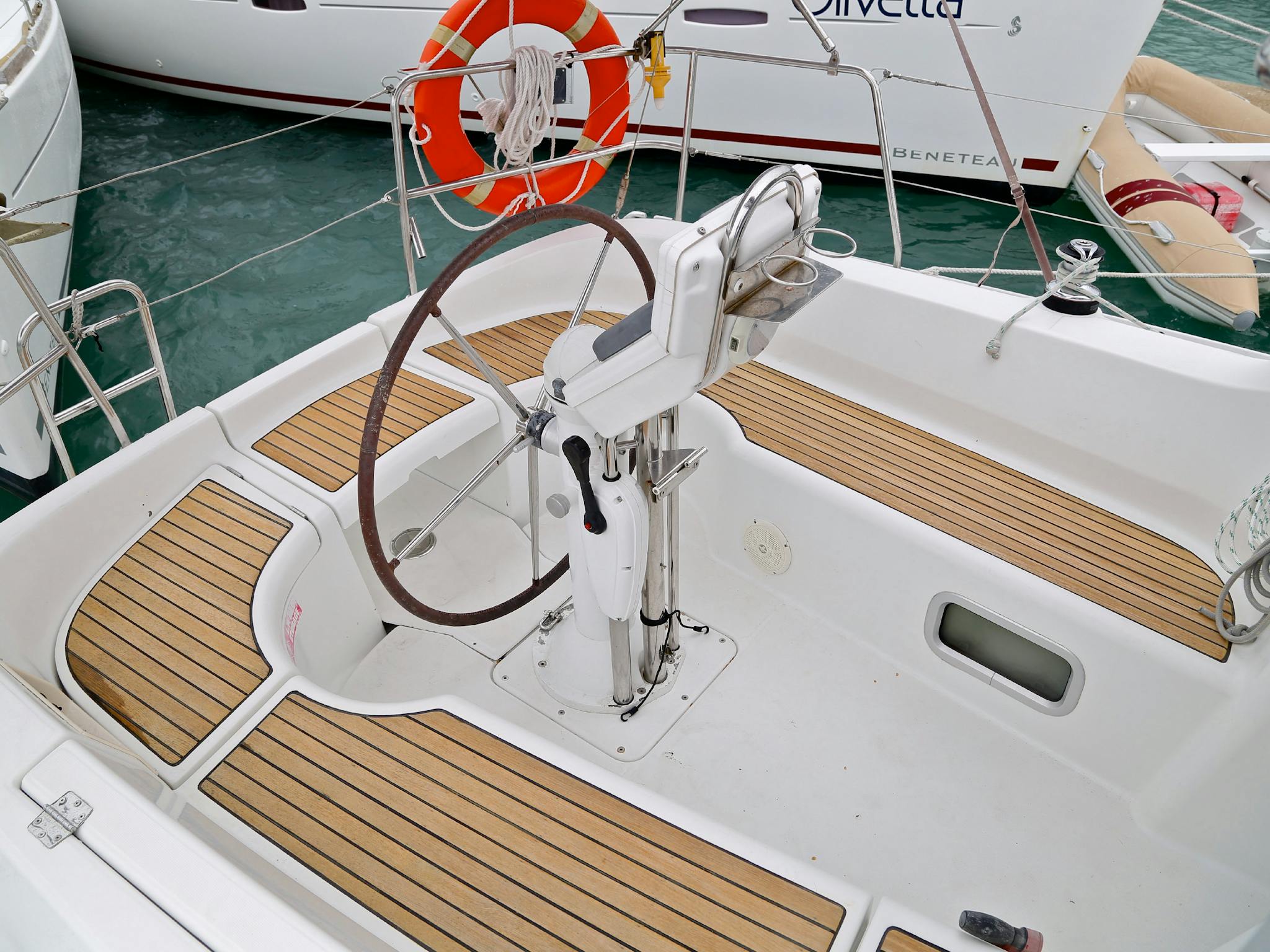 Cockpit and helm