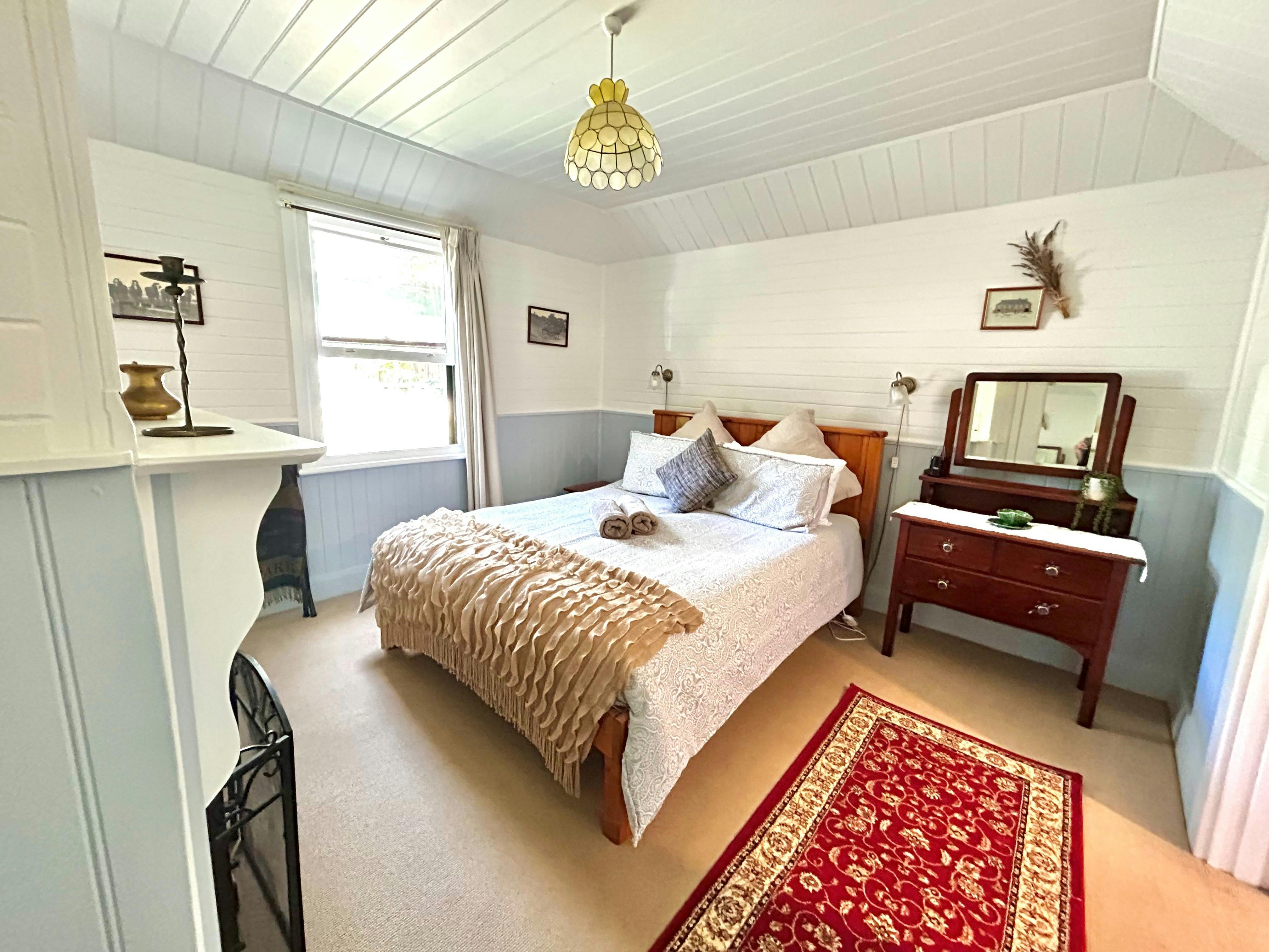 The Queen Suite image