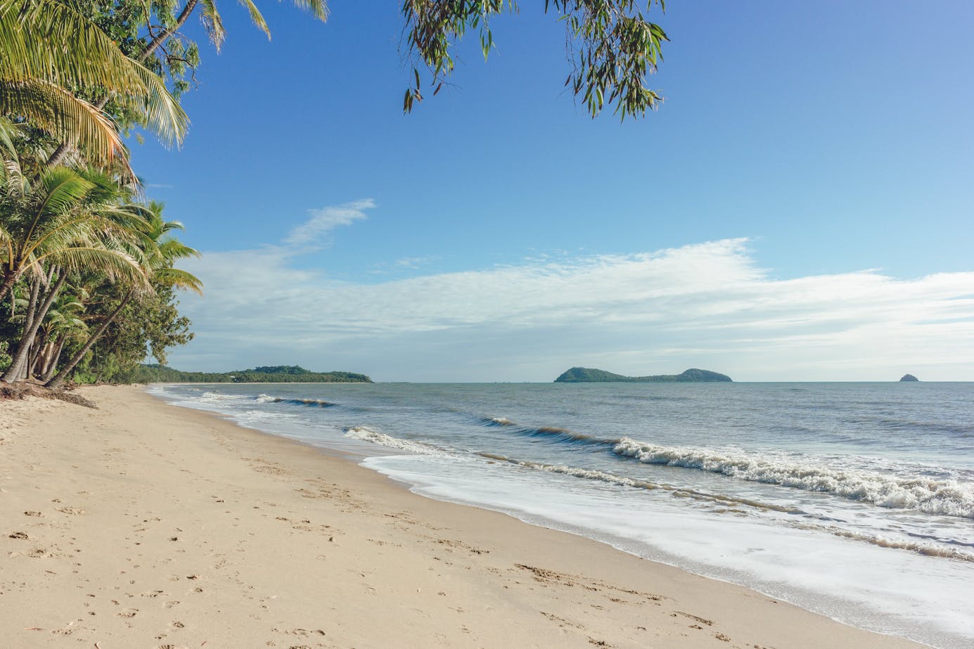 Clifton Beach Cairns & Great Barrier Reef