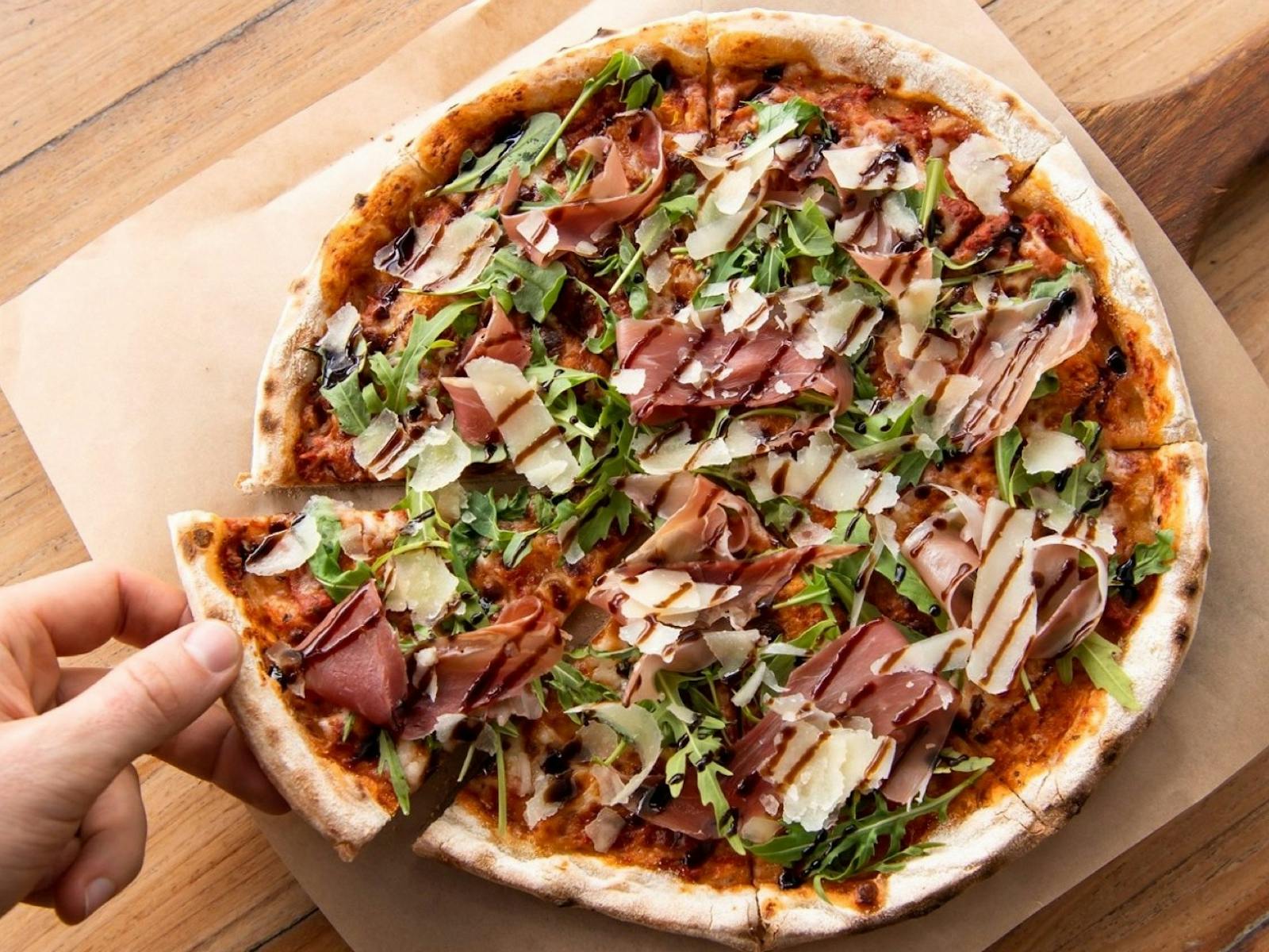 Blackbird Cafeの薪焼きピザ