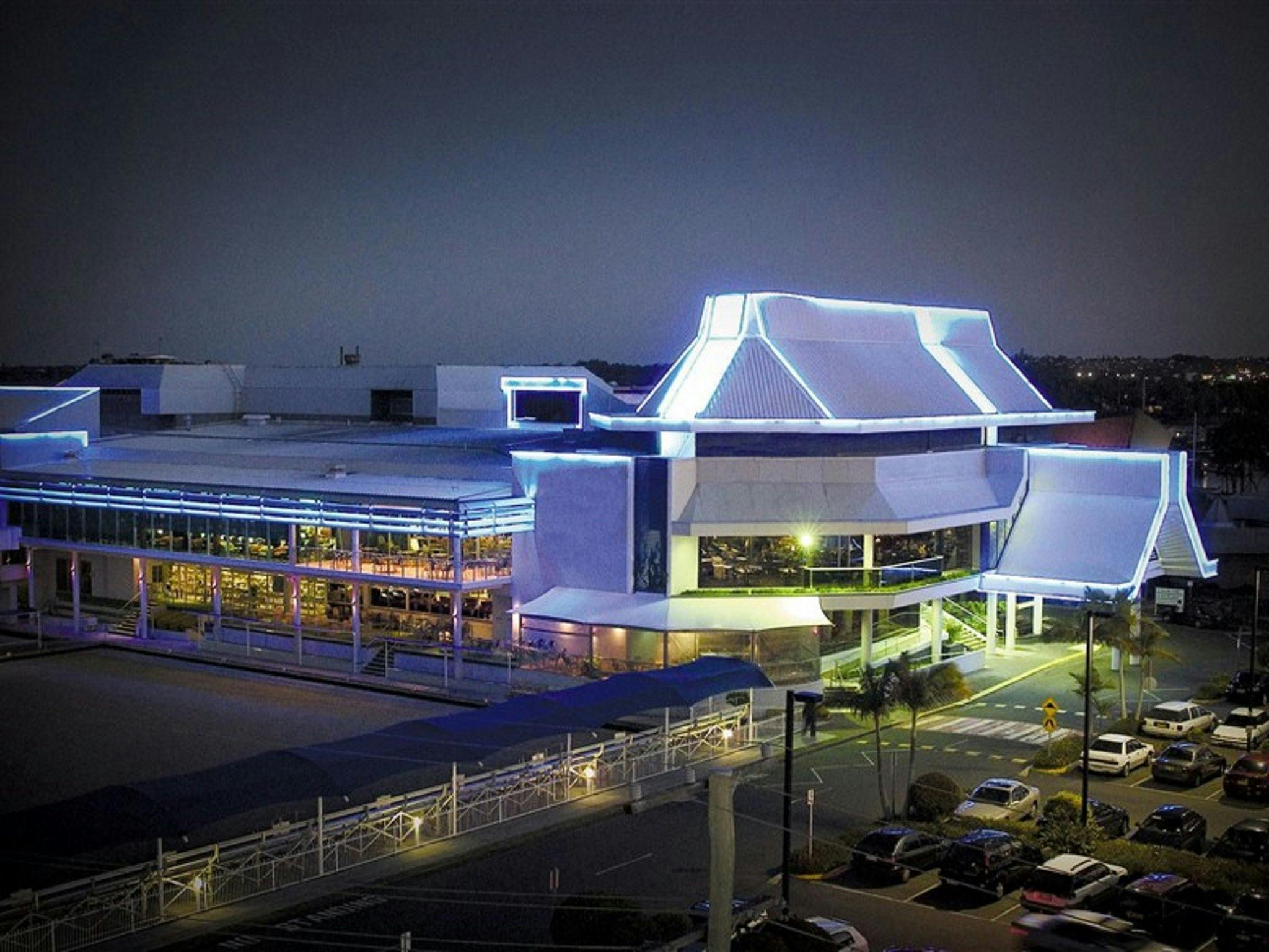 Tweed Heads Bowls Club NSW Holidays & Things to Do