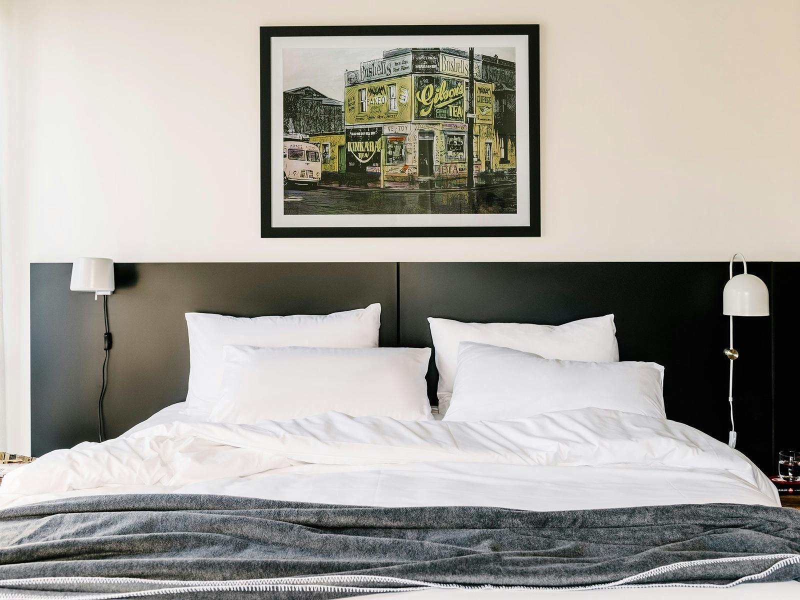 Veriu Broadway Bedroom